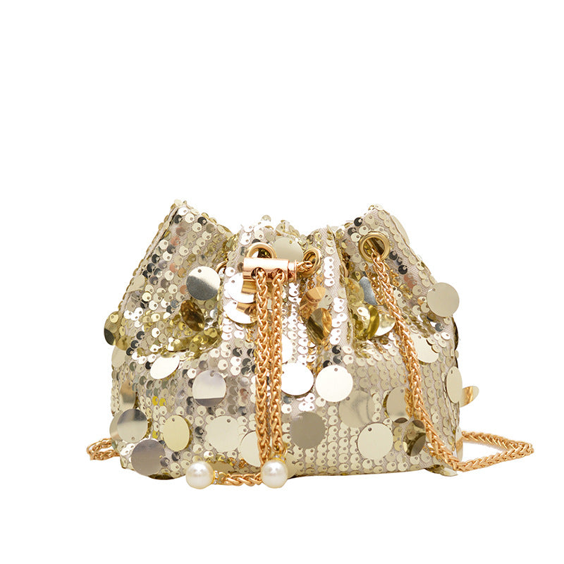 Stella – Glamouröse Pailletten-Tasche mit Kettenriemen