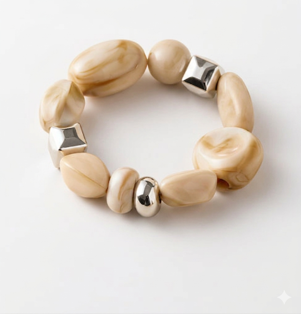 Luna – Markanter Acryl-Ring im Marmor-Look