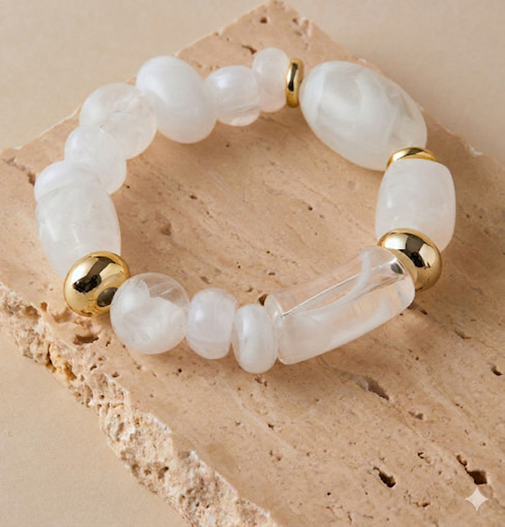 Luna – Markanter Acryl-Ring im Marmor-Look