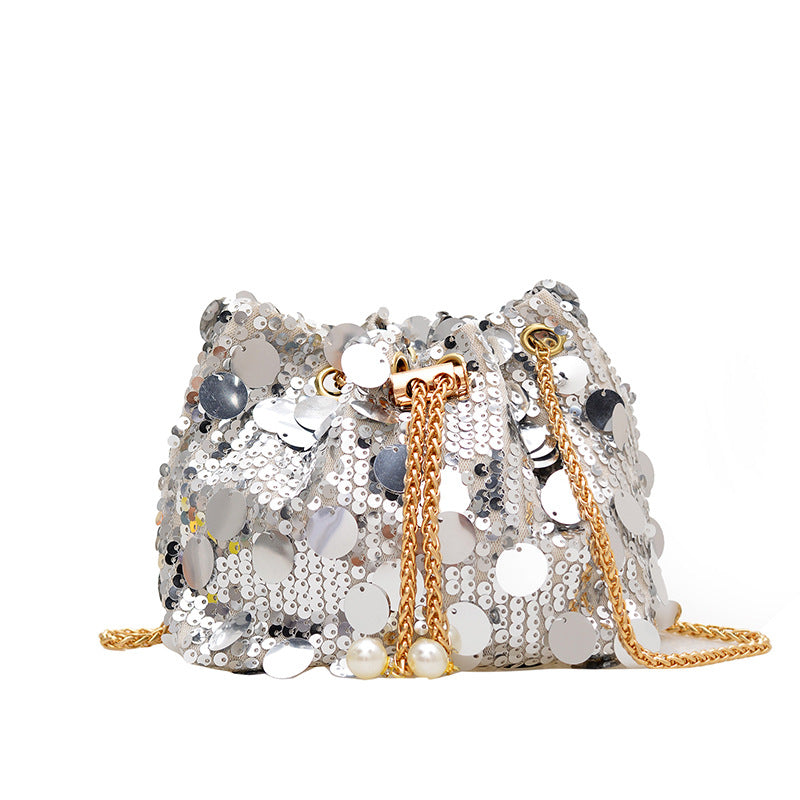 Stella – Glamouröse Pailletten-Tasche mit Kettenriemen
